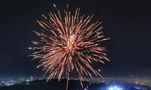 இருள் விலக்கி துன்பங்களை நீக்கும் தீப ஒளி: தலைவர்கள் வாழ்த்து