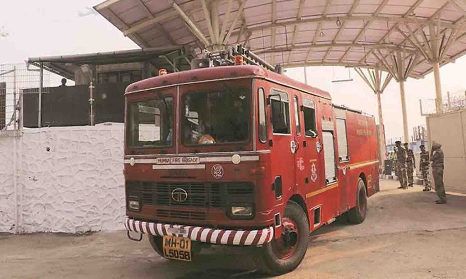 தீபாவளி பண்டிகை - தயார்நிலையில் டாக்டர்கள், தீயணைப்பு குழு