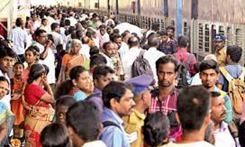 பஸ்-ரெயில்களில் பயணிகள் கூட்டம்