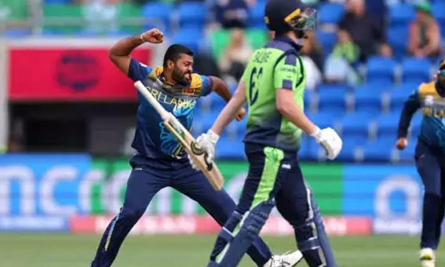 டி20 உலகக்கோப்பை- இலங்கைக்கு 129 ரன்கள் இலக்கு நிர்ணயித்தது அயர்லாந்து