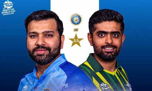 டி20 உலகக்கோப்பை: பாகிஸ்தானுக்கு எதிரான ஆட்டத்தில் இந்திய அணி பந்துவீச்சு தேர்வு