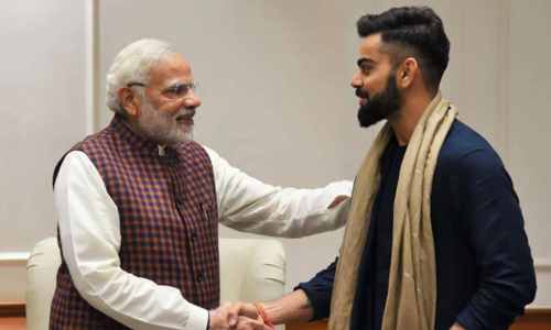 பாகிஸ்தானுக்கு எதிரான ஆட்டத்தில் இந்தியாவை வெற்றி பெற செய்த விராட் கோலிக்கு பிரதமர் மோடி வாழ்த்து