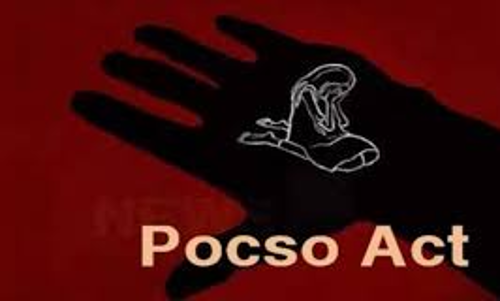 வாலிபர் போக்சோவில் கைது