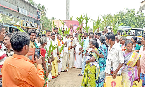 மதுக்கூரில் சிவசேனா மாநில துணைத்தலைவர் புலவஞ்சி சி பி போஸ் பிறந்தநாள் விழா