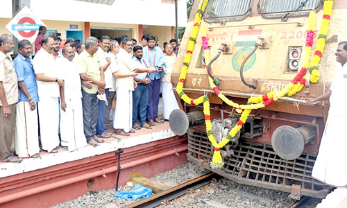 25 ஆண்டுகளுக்குப் பிறகு செங்கோட்டை விரைவு ரயிலுக்கு கும்பகோணத்தில் சிறப்பு வரவேற்பு