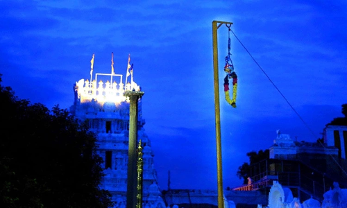 கடன் பிரச்சனை தீர ஆகாச தீபம் ஏற்றலாம்...