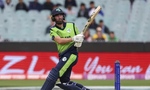 இங்கிலாந்து அணிக்கு 158 ரன்கள் இலக்கு- அயர்லாந்து கேப்டன் பால்பிரினி அதிகபட்சமாக 62 ரன்கள் எடுத்தார்