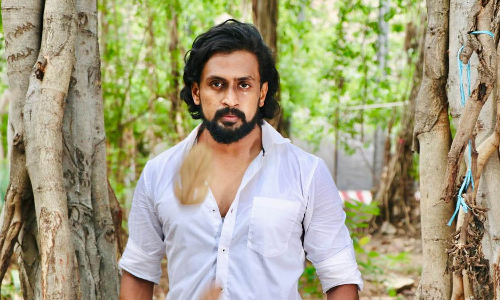 சர்வதேச விருதுகளை வென்ற 21 கிராம்ஸ் பிலாசபி நாயகன்