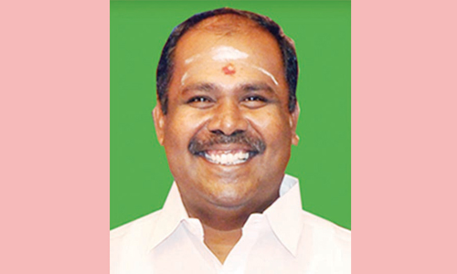 சேதமடைந்த சாலைகளை உடனடியாக சீரமைக்குமாறு வலியுறுத்தல்