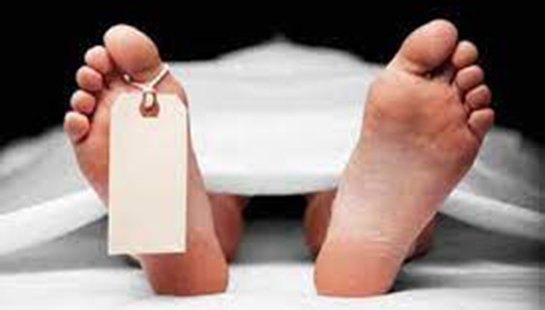 மாயமான பெண் ஆற்றங்கரையில் பிணமாக மீட்பு