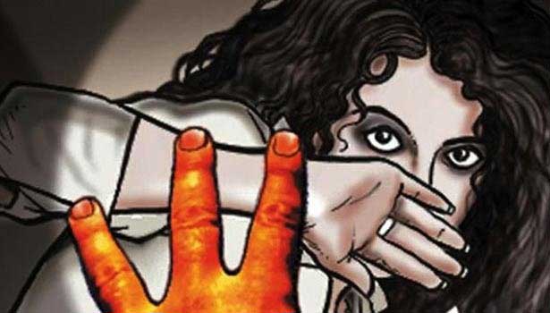 15 வயது சிறுமியை பாலியல் பலாத்காரம் செய்து கர்ப்பமாக்கி சீரழித்த கொடூரம்-  4 பேர் கைது