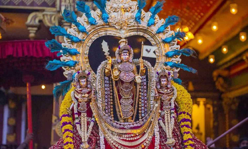 நாளை சூரசம்ஹார தினத்தன்று விரதம் இருந்தால் வேண்டியதை நிறைவேற்றும் வேலவன்