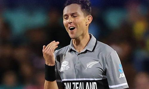 இலங்கையை மிரள வைத்த டிரெண்ட் போல்ட்- நியூசிலாந்து 65 ரன்கள் வித்தியாசத்தில் வெற்றி