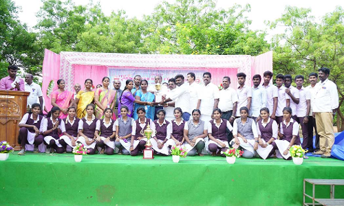 நெல்லை தட்சணமாற நாடார் சங்க கல்லூரியில் கலை விழா