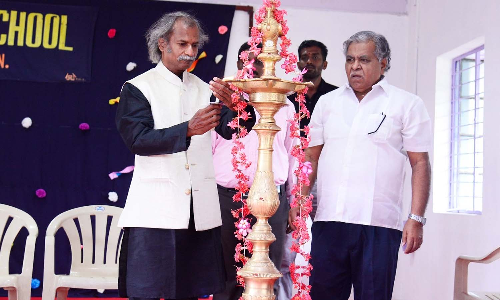 நெல்லை டவுன் லிட்டில் பிளவர் பள்ளியில் அறிவியல் கண்காட்சி