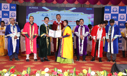 திருச்சி கே.ராமகிருஷ்ணா கல்வி குழும நிறுவனங்களில் பட்டமளிப்பு விழா