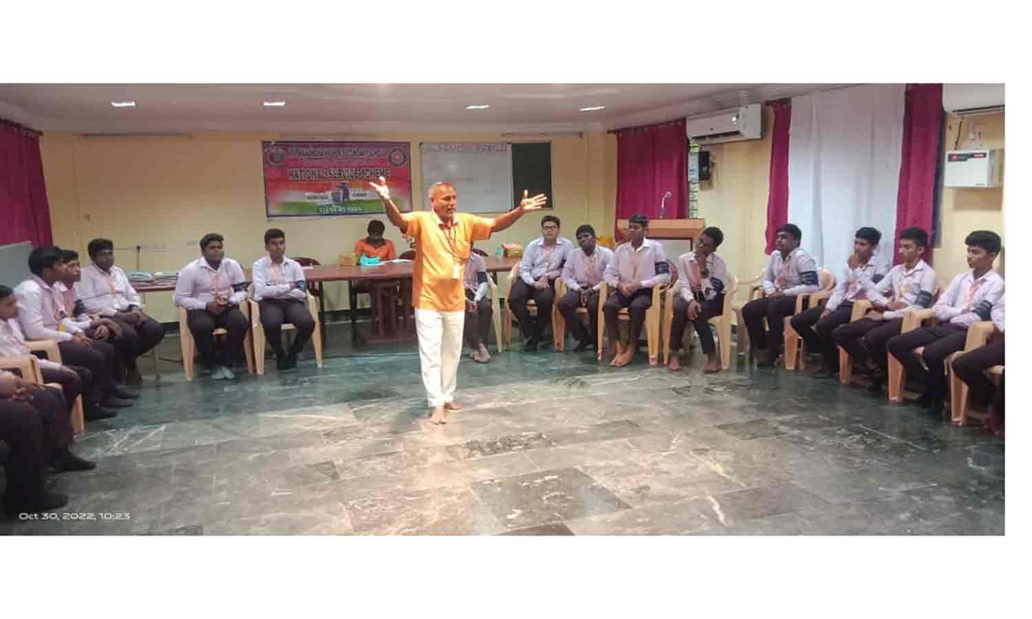 நாட்டு நலப் பணி திட்ட தொடக்க விழா