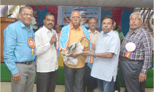 கிருஷ்ணகிரியில்  வருவாய்த்துறை பொதுக்குழு கூட்டம்