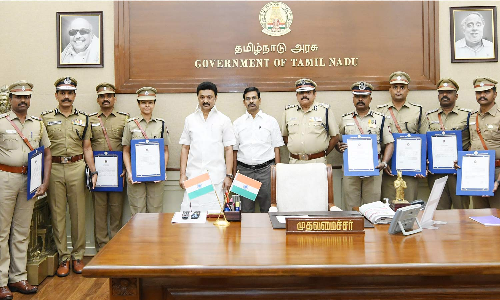 கோவை கார் வெடிப்பு சம்பவத்தில் சிறப்பாக செயல்பட்ட காவல்துறையை சேர்ந்த 58 பேருக்கு மு.க.ஸ்டாலின் பாராட்டு