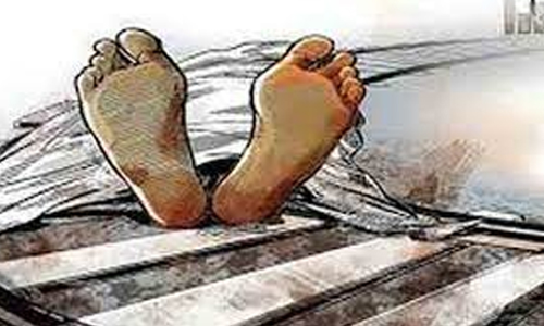 கருப்பூர் அருகே  ரெயில் தண்டவாளத்தில் ஆண் பிணம்