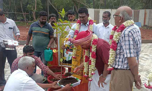 பல்கலைக்கழக கோவிலில் மண்டலாபிஷேக விழா