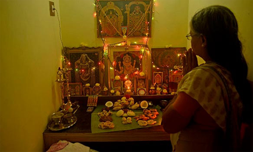 விரதம் அனுஷ்டிப்பவர்கள் கண்டிப்பாக இந்த தவறுகளை செய்யாதீங்க...