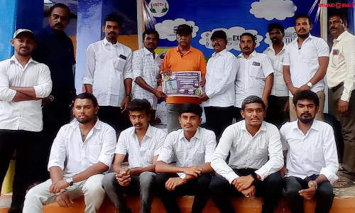 ஆலங்குளம் தன்னார்வளர்களுக்கு விருது