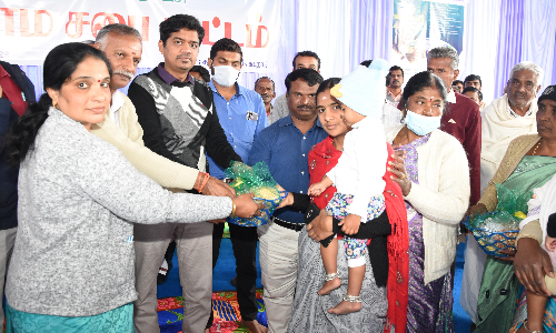 கடநாடு ஊராட்சியில் ஆரம்ப சுகாதார நிலையம் அமைக்க நடவடிக்கை எடுக்கப்படும்-கலெக்டர் அம்ரித் தகவல்