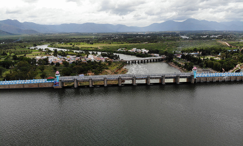 பவானிசாகர் அணை நீர்மட்டம் 102.24 அடியாக உயர்வு