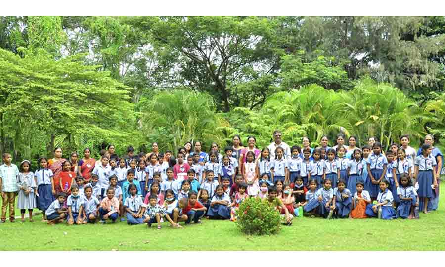 அரசு பள்ளி மாணவர்கள் கல்வி சுற்றுலா