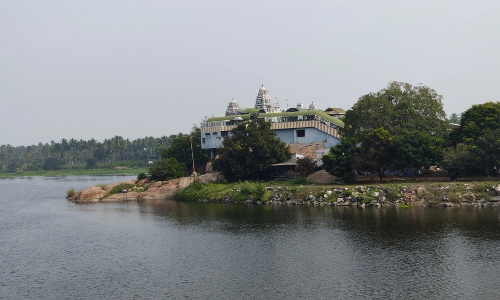 நல்லநாயகி உடனருள் நட்டாற்றீஸ்வரர் திருக்கோவில்