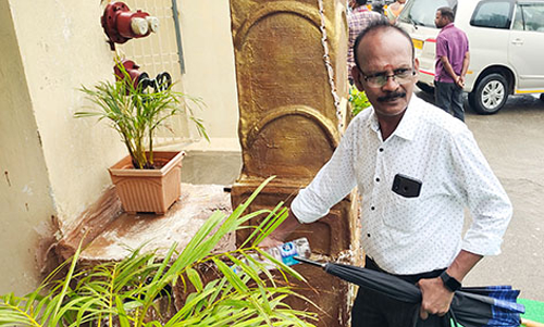 கடலூர்-புதுவை கே.வி. டெக்சில் 2-வது நாளாக வருமானவரித்துறை அதிகாரிகள் சோதனை: முக்கிய ஆவணங்கள் சிக்கியது?