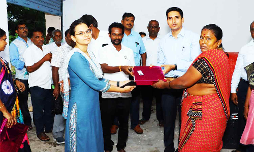 வெம்பாக்கம் பகுதியில் வளர்ச்சி திட்ட பணிகளை அதிகாரி ஆய்வு