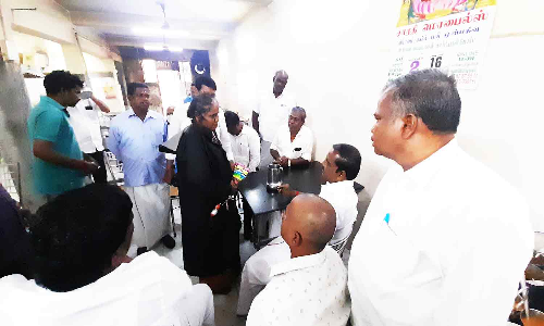 இடிக்கப்பட்ட பள்ளி கட்டிடத்தை சேவூர் ராமச்சந்திரன் எம்.எல்.ஏ. ஆய்வு