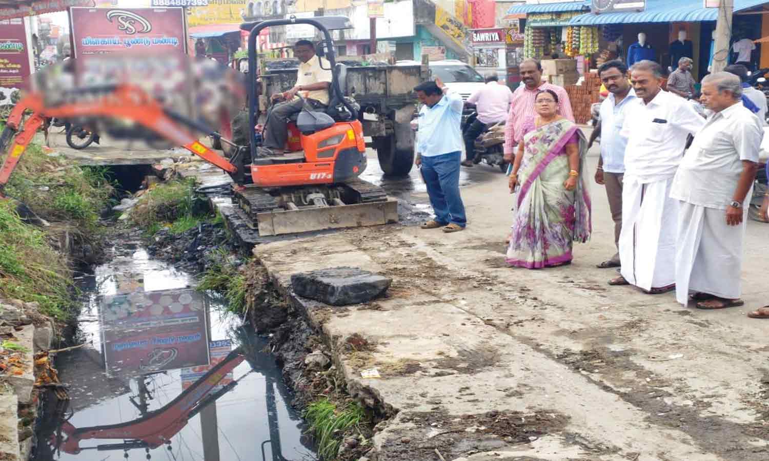 ஆரணியில் கால்வாய் அடைப்பு சீரமைப்பு ஆரணியில் கால்வாய் அடைப்பு சீரமைப்பு