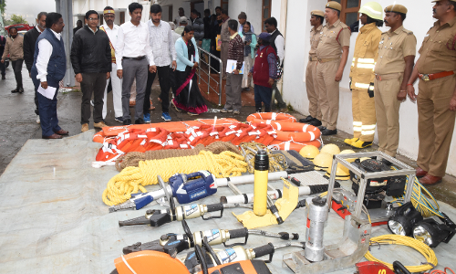 வடகிழக்கு பருவமழை-நீலகிரியில் நிவாரண முகாம்களில் அடிப்படை வசதிகள் தயார்