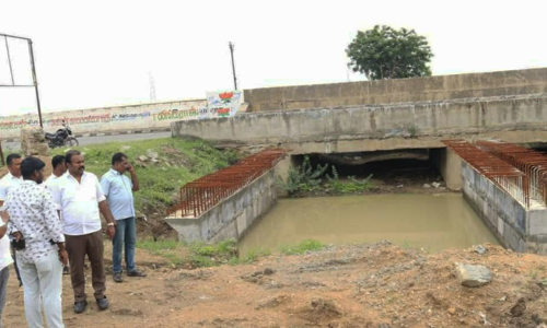 தூத்துக்குடியில் ஸ்மார்ட் சிட்டி திட்டத்தில் முடிவுற்ற  சாலைகளில் போக்குவரத்துக்கு இடையூறு ஏற்படுத்த வேண்டாம்- பொதுமக்களுக்கு மேயர் ஜெகன் பெரியசாமி வேண்டுகோள்