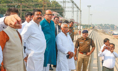 வாரணாசியில் காசி-தமிழ் சங்கமம் நிகழ்ச்சி 16-ந் தேதி தொடக்கம்: மத்திய மந்திரி தகவல்