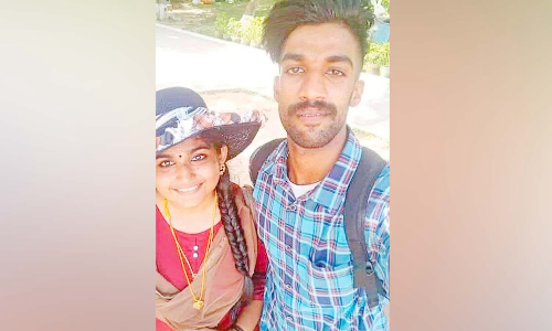 காதலி கிரீஷ்மா, தாயார், மாமாவுக்கு போலீஸ் காவல்- 3 பேரையும் தனி இடத்திற்கு கொண்டு சென்று விசாரணை