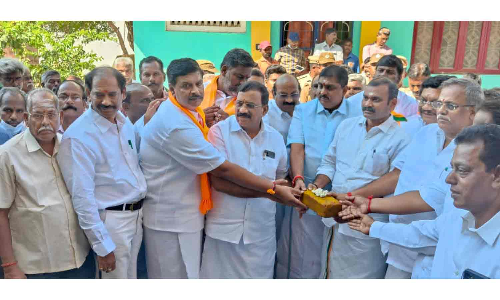 கழிவுநீர் வாய்க்கால் பணி-மத்திய மந்திரி தொடங்கி வைத்தார்