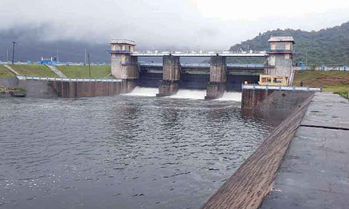 பாப்பிரெட்டிப்பட்டி வாணியாற்று    உபரிநீர் ஏரிகளில் நிரப்பப்படுகிறது-  விவசாயிகள் மகிழ்ச்சி