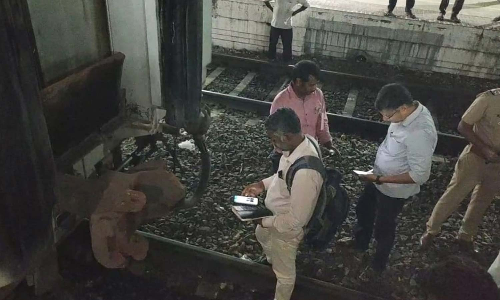 ரெயில் பெட்டிகள் பிரிந்த சம்பவம் - விசாரணைக்கு தென்னக ரெயில்வே உத்தரவு