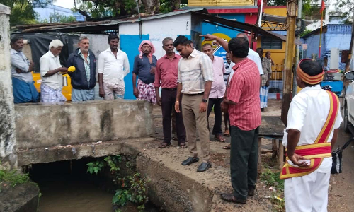 நெல்லையில் வடகிழக்கு பருவமழை தீவிரம்- பேரிடர் பணிகளை துரிதப்படுத்திய மாநகராட்சி கமிஷனர்