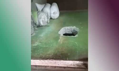 டாஸ்மாக் கடை சுவரில் துளையிட்டு கொள்ளை