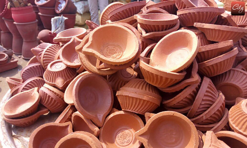 கார்த்திகை தீப அகல் விளக்குகள் தயாரிக்கும் பணி தீவிரம்