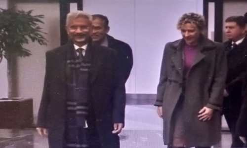 இரு நாள் பயணமாக மத்திய வெளியுறவு மந்திரி ஜெய்சங்கர் ரஷியா சென்றடைந்தார்