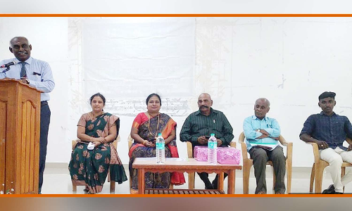 திருச்செந்தூர் ஆதித்தனார் கல்லூரியில் பேச்சு போட்டி