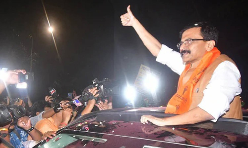 3 மாத சிறைவாசத்துக்குபின் விடுதலை - சித்தி விநாயகர் கோவிலில் வழிபாடு நடத்திய சஞ்சய் ராவத்