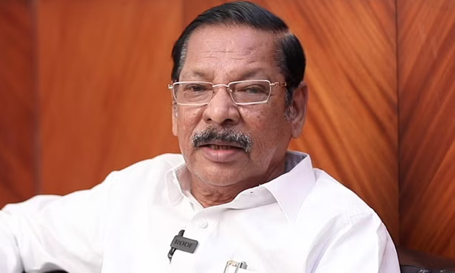 தமிழக ஆளுநரை திரும்ப பெற கோரி கோர்ட்டில் வழக்கு தொடரப்படும்- ஆர்.எஸ்.பாரதி தமிழக ஆளுநரை திரும்ப பெற கோரி கோர்ட்டில் வழக்கு தொடரப்படும்- ஆர்.எஸ்.பாரதி