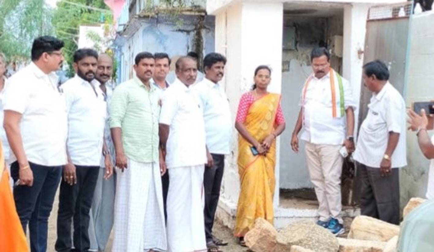 களக்காடு சுற்றுவட்டார பகுதிகளில் ரூபி மனோகரன் எம்.எல்.ஏ. ஆய்வு